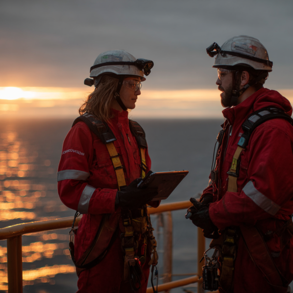 U4646638849 two oil and gas workers one male and one female s d7597fa3 209c 4a61 9ac4 c7df3b94ba6b 2